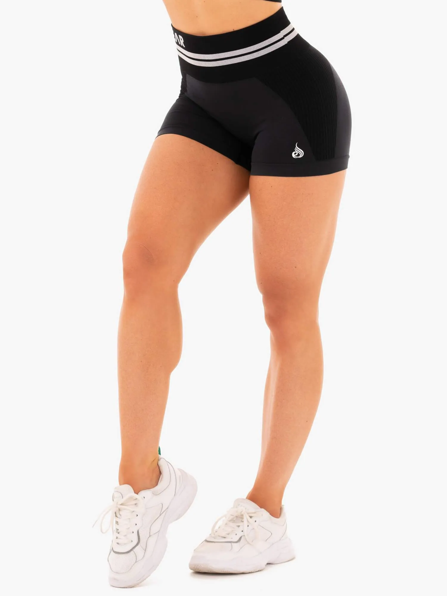 Freestyle Seamless High Waisted Shorts - Black