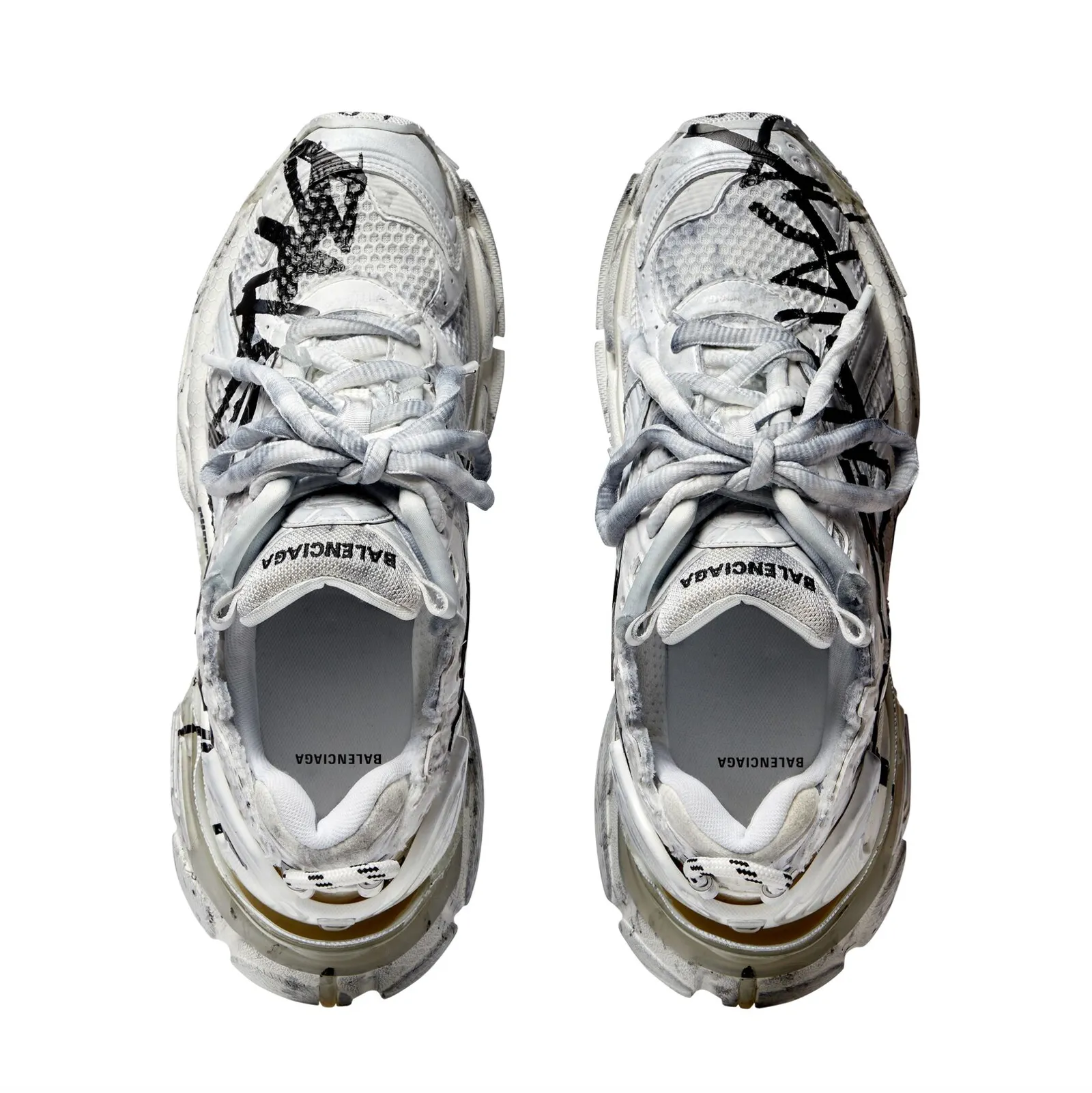 RUNNER GRAFFITI TRAINERS - WHITE